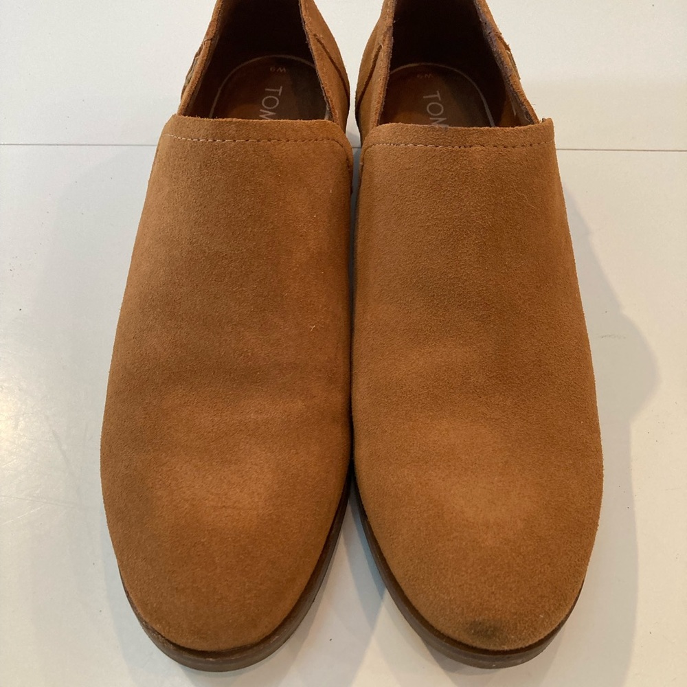 Tom’s Shayne shoes size 9